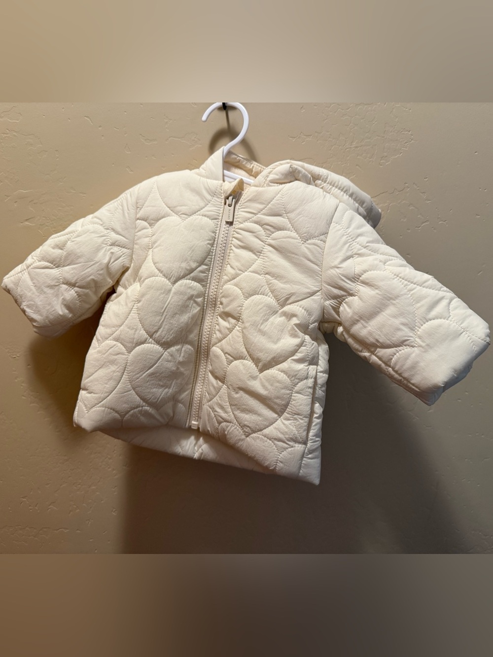 Old Navy Cream Quilted Heart Hooded Puffer Jacket